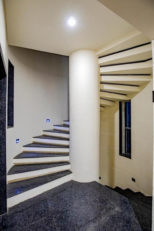 Hotel Nexus Rajkot Exterior photo