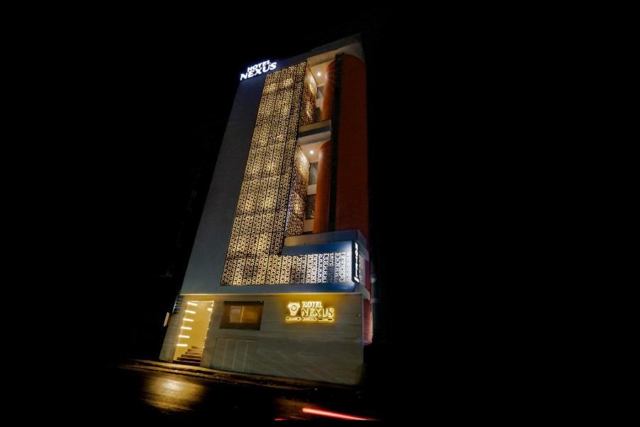 Hotel Nexus Rajkot Exterior photo